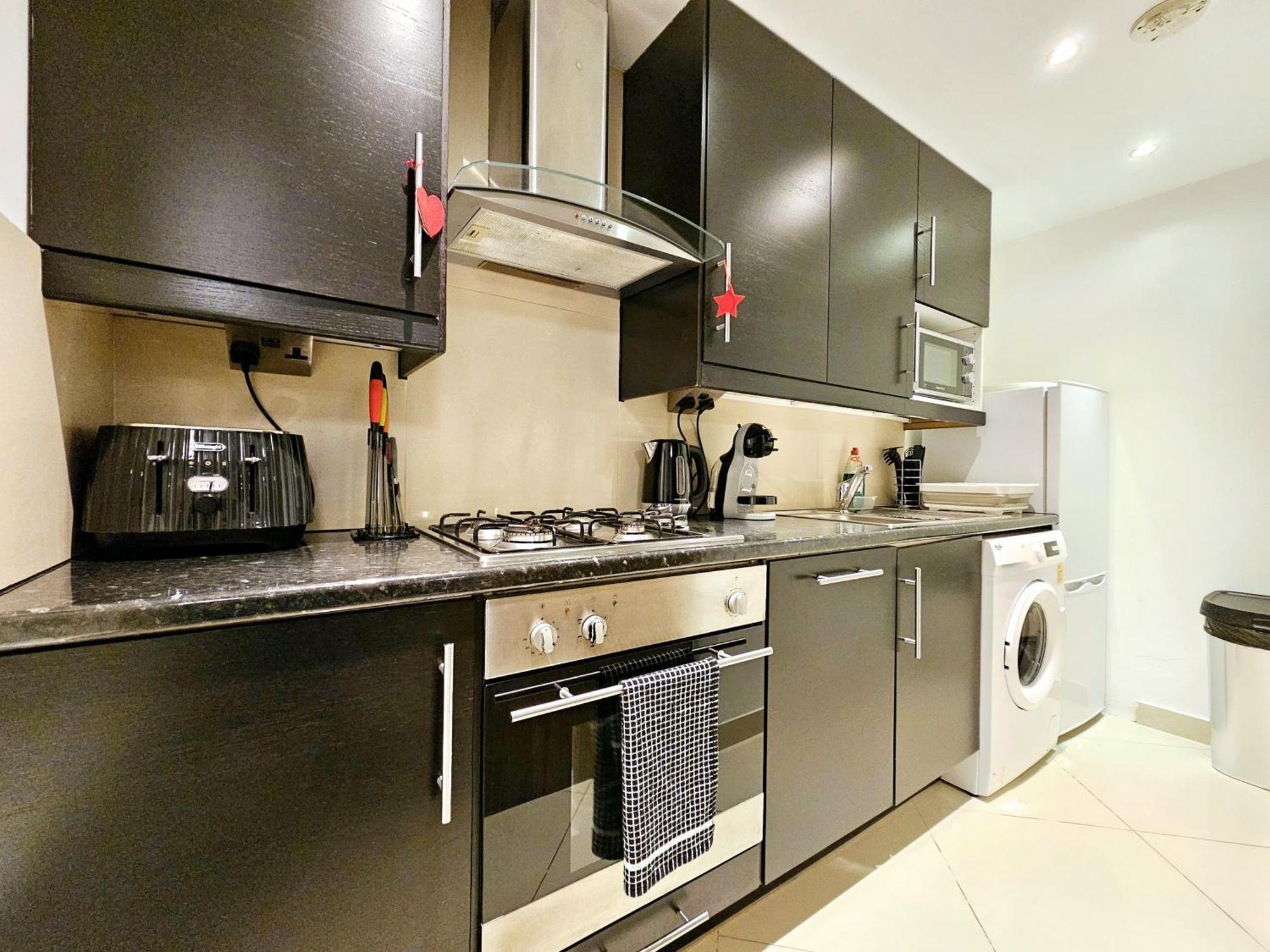 Modern Hyde Park Home With Private Entrance & Private Back Patio Near Bayswater & Paddington Stations London Kültér fotó